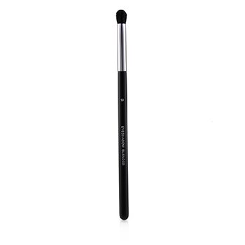 CHANEL LES PINCEAUX DE CHANEL LARGE TAPERED BLENDING BRUSH #19  -