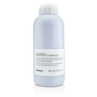 DAVINES LOVE CONDITIONER (LOVELY SMOOTHING CONDITIONER FOR COARSE OR FRIZZY HAIR)  1000ML/33.8OZ